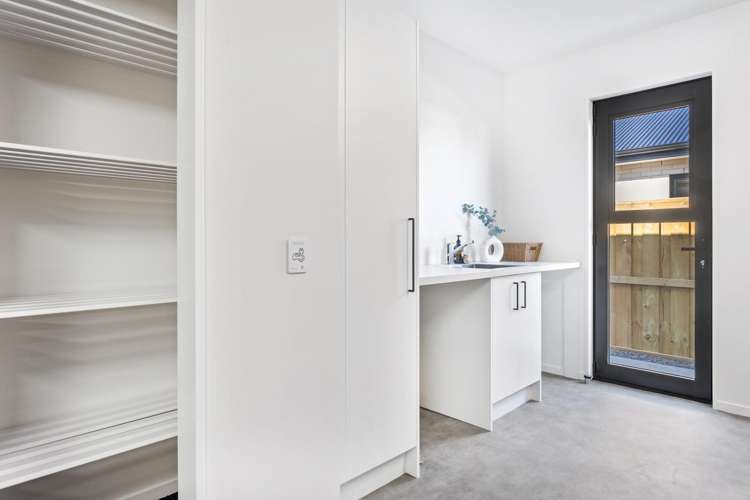 71 Benashet Drive Lincoln_16