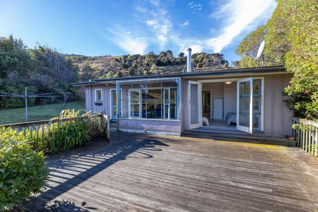 6648 Christchurch Akaroa Road Takamatua_1