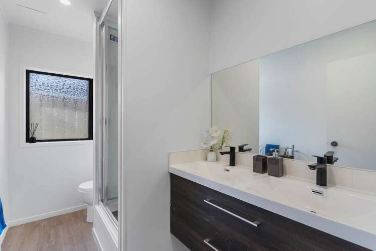 3 Catania Place Conifer Grove_20