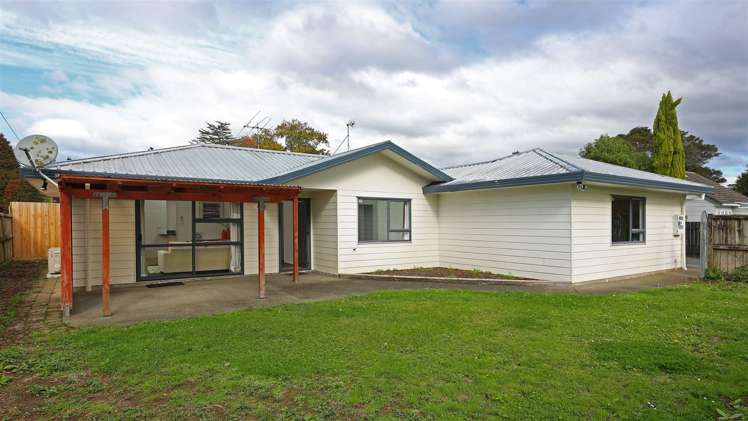 186 Henderson Valley Road Henderson_21