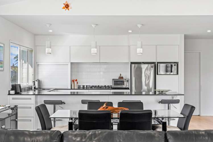 9 Kamahi Place One Tree Point_10