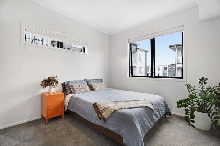 3/11 Carlos Drive Flat Bush_10