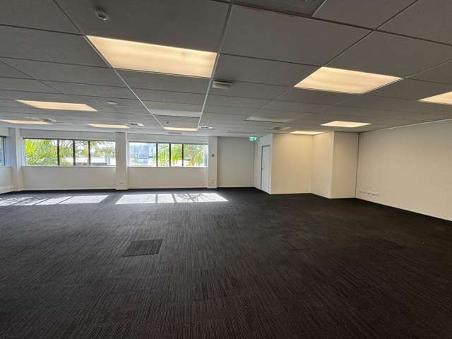 Level 1/132 Hurstmere Road Takapuna_1