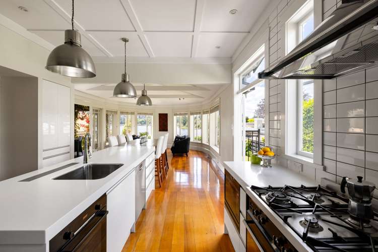 58 Lake Crescent Hamilton Lake_13