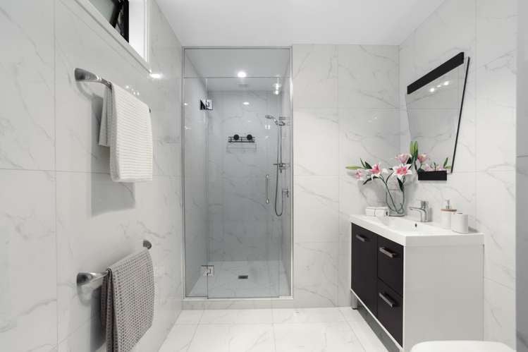 115 Tirimoana Road Te Atatu South_11