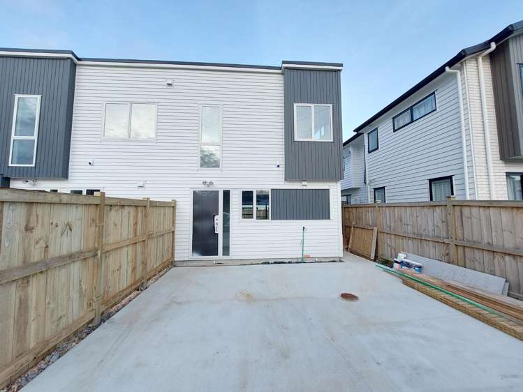 5 Freshland Drive Flat Bush_0