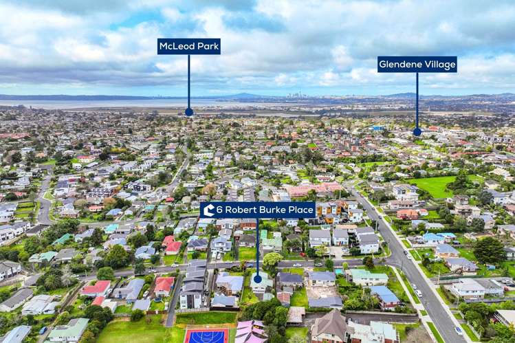 6 Robert Burke Place Henderson_5