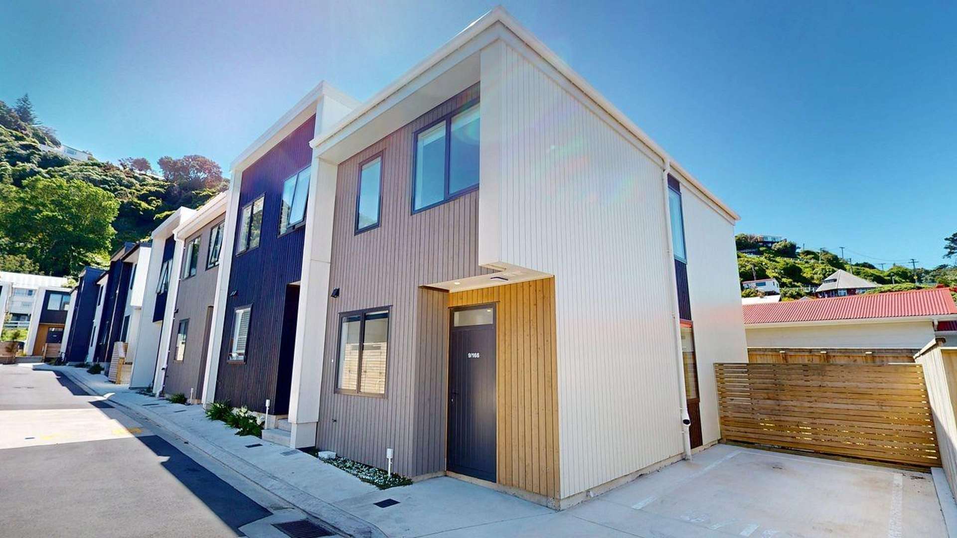 9/166 Queens Drive 1297_0