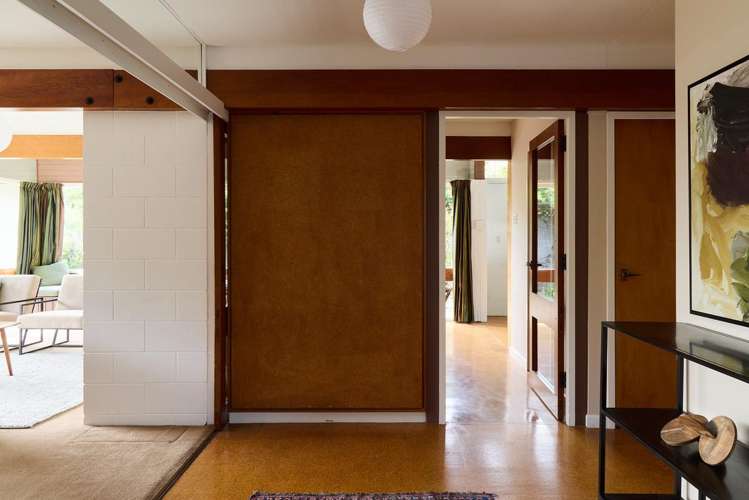 110 Huntsbury Avenue Huntsbury_3