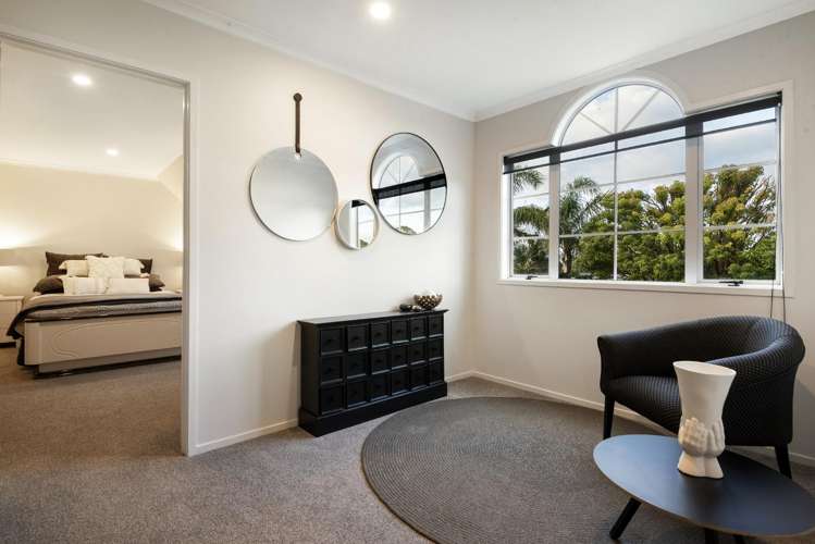 690 Ridge Road Riverhead_17