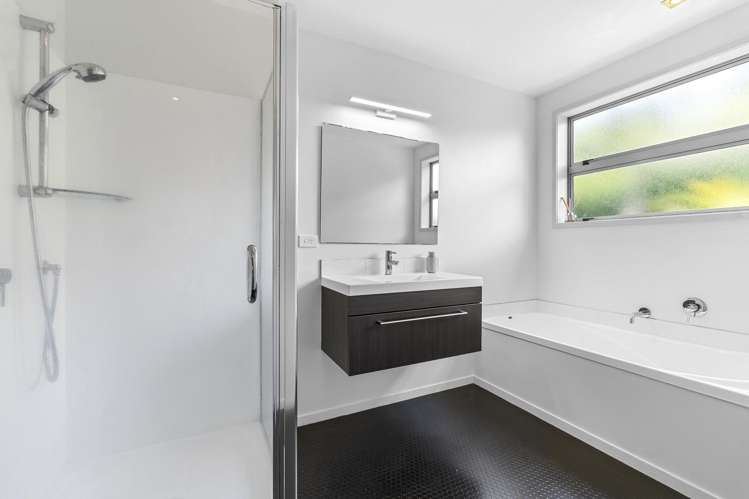 20a Antonia Place Bell Block_24