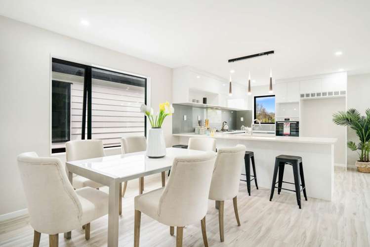 8a Takapu Street Henderson_7