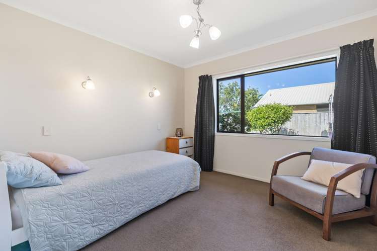 9 Bandon Grove Bell Block_14