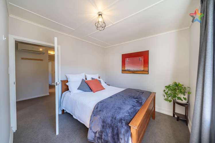 7 Prouse Crescent Naenae_14