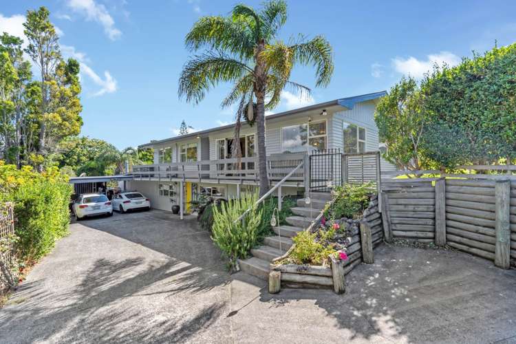 81a Beach Road Mellons Bay_8