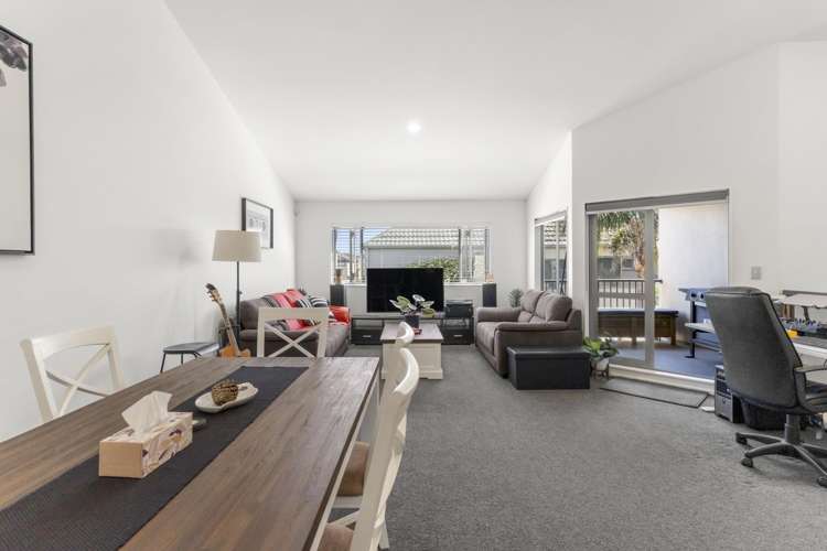 4/45 Tawa Street_0
