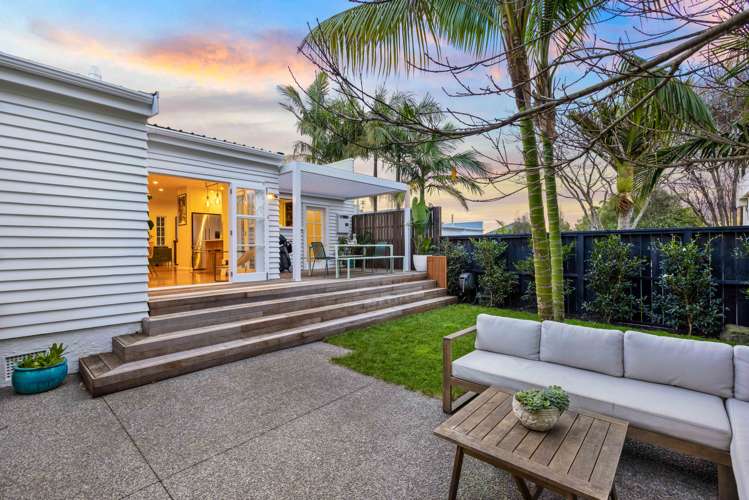 26 Gardner Avenue New Lynn_22