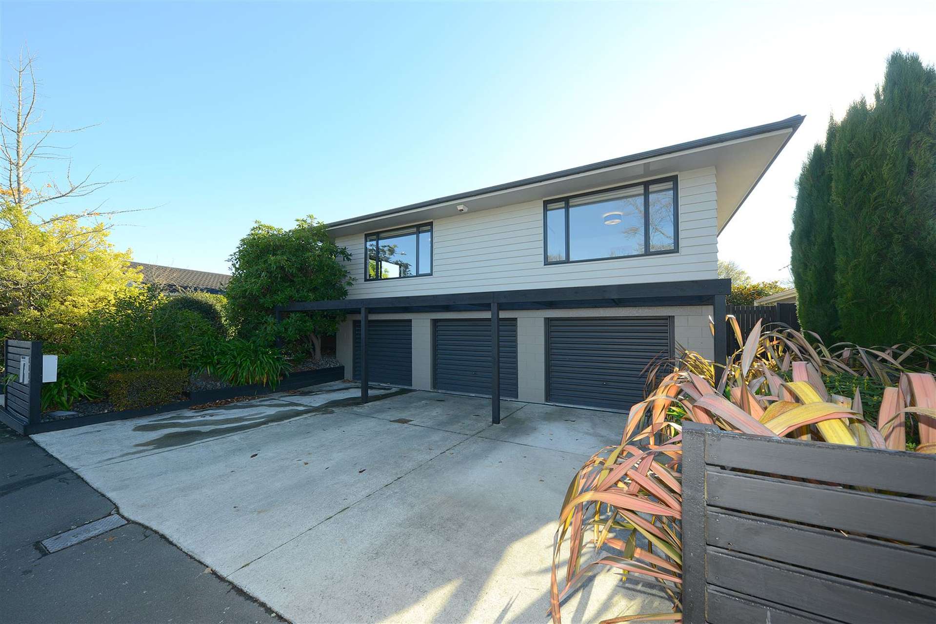 8 Strathean Avenue Avonhead_0