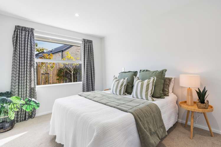51 Risinghurst Terrace Lower Shotover_12
