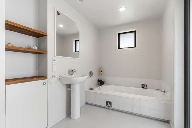 102b Hinemoa Street Whangamata_18