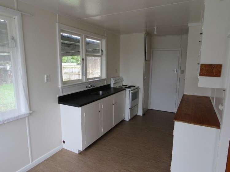 1 Julia Street Pahiatua_6