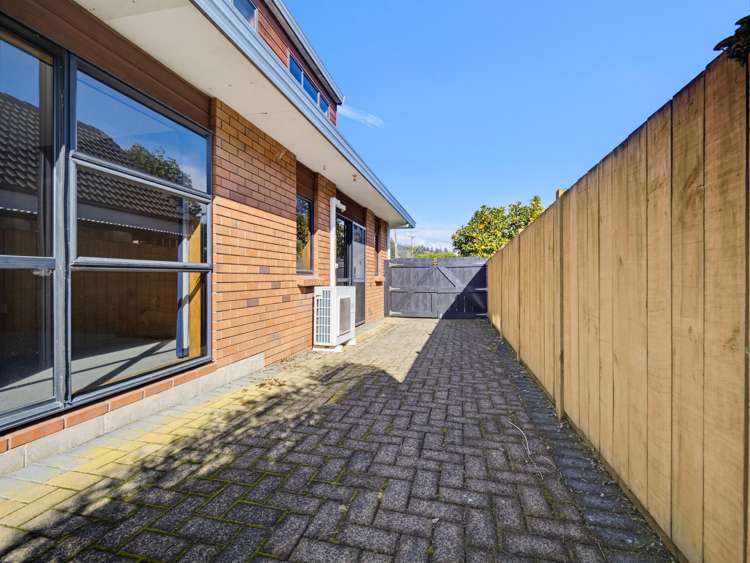74 Iles Road Lynmore_28