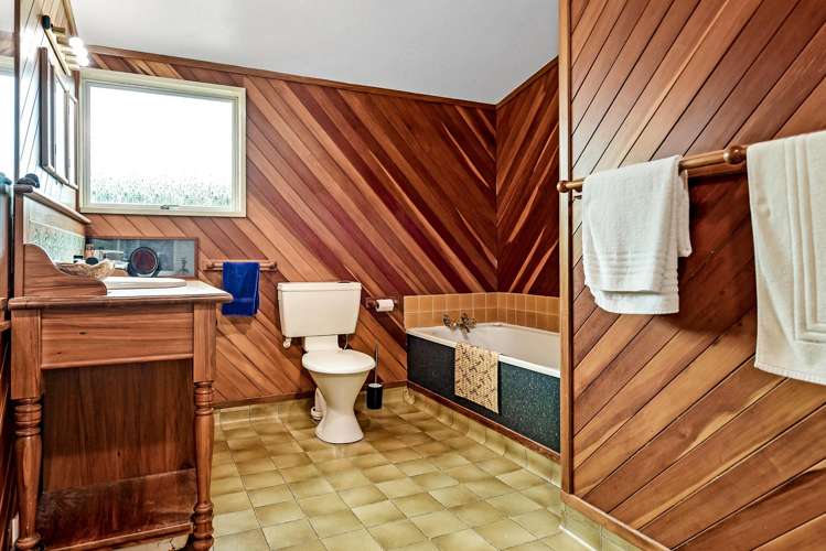 15 Bernard Street Chedworth_14