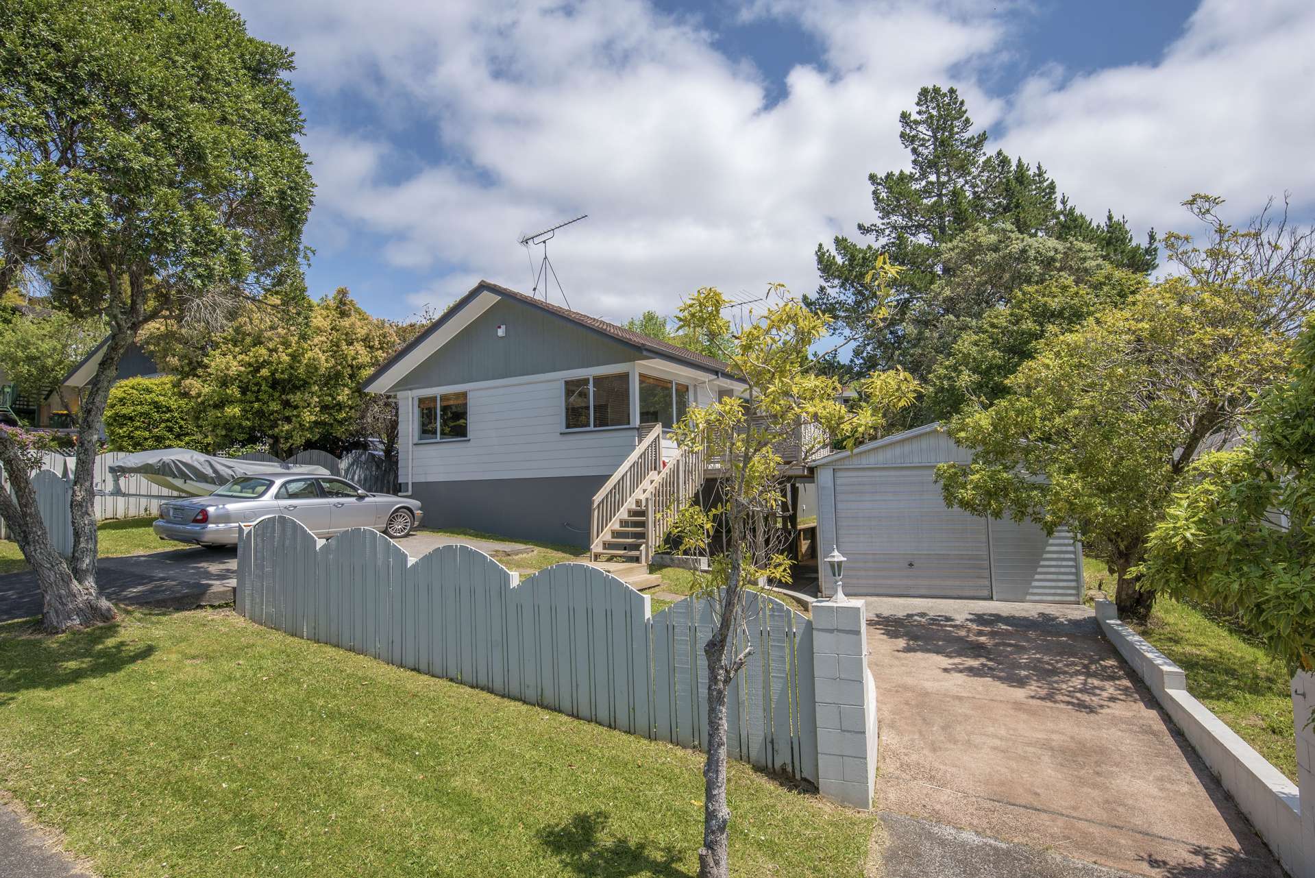 3 Theban Place Totara Vale_0