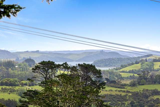 433 Pah Hill Road Wharehine_3