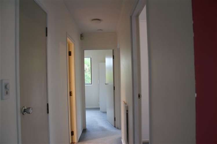 12 Glucina Place Glen Eden_9