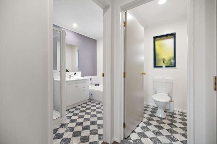 2 Bramshill Drive Lower Shotover_19