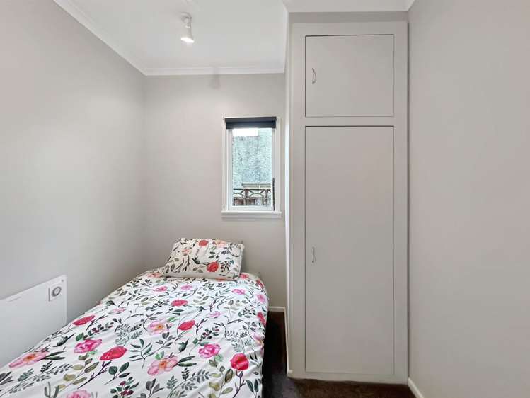 17 Renfrew Street 2263_9