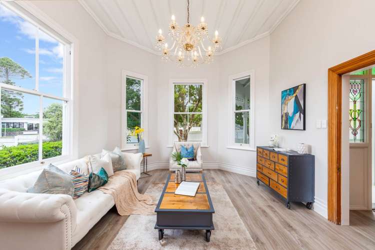 210 Carrington Road Mount Albert_7