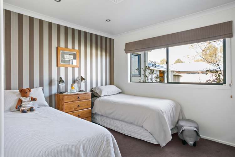 114 Potae Avenue Lytton West_11