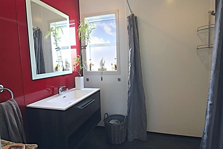 702 Boundary Road Winton Surrounds_7