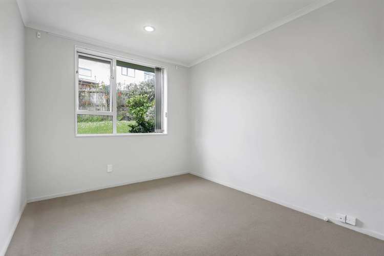 164 Keri Vista Rise Papakura_7