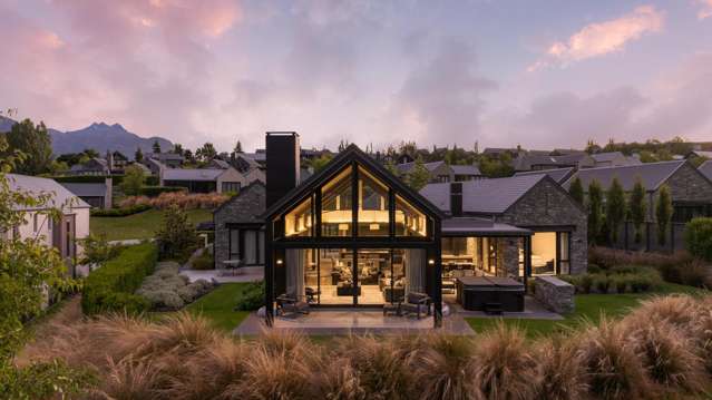 Premier fairway living