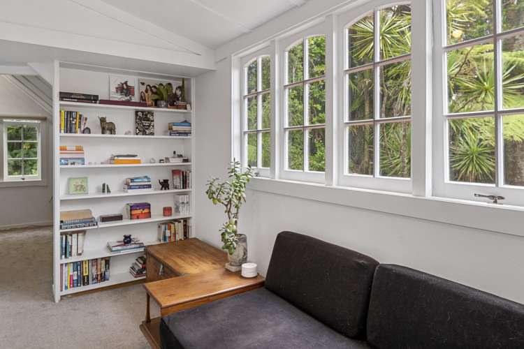 74 Scenic Drive Titirangi_15