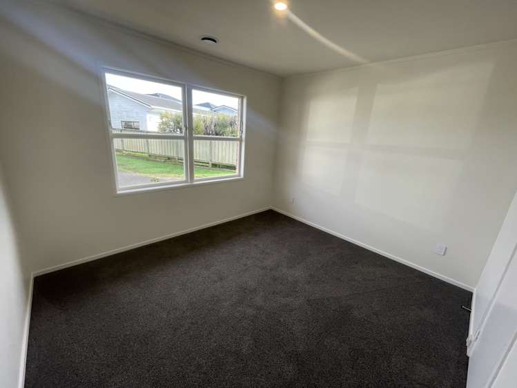 1/14 Innisfree Drive Ellerslie_5