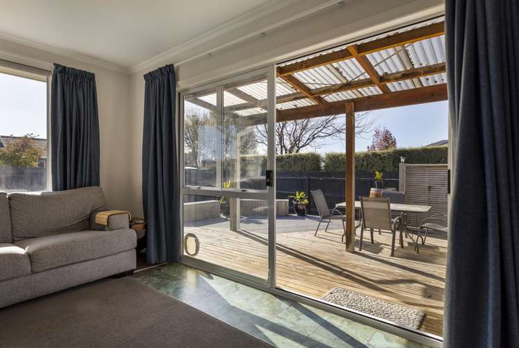 77 Redwood Street Redwoodtown_9