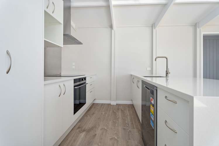 8 Ngaroma Crescent Whitianga_12