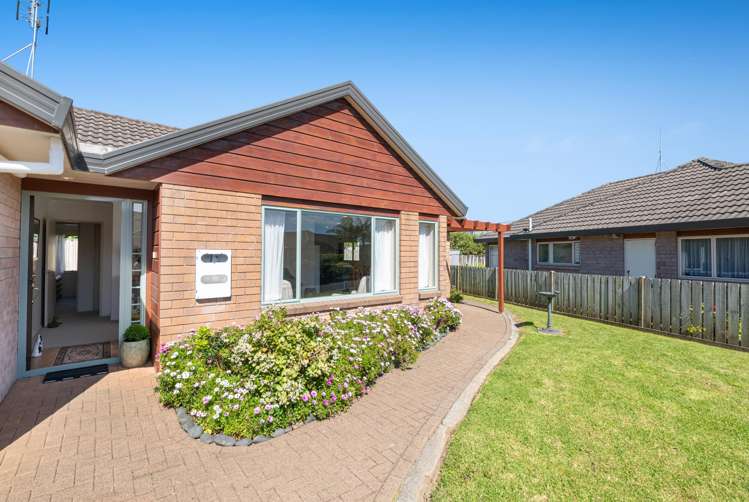 6 The Boulevard Red Beach_23