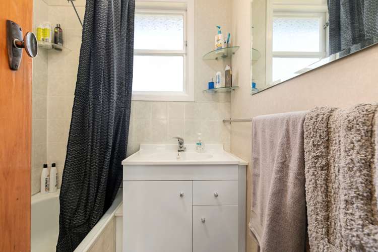 25 Bush Street Gate Pa_8