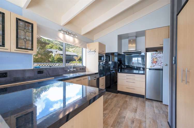 25 Rainbow Drive Atawhai_10