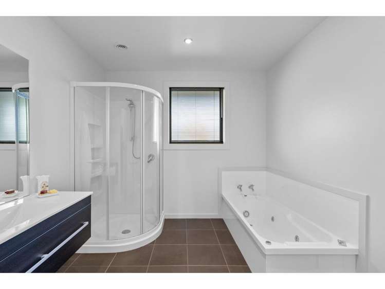 48 Welsh Road Winton_20