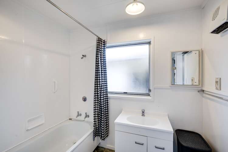 1/700 Fitzroy Avenue Mahora_7