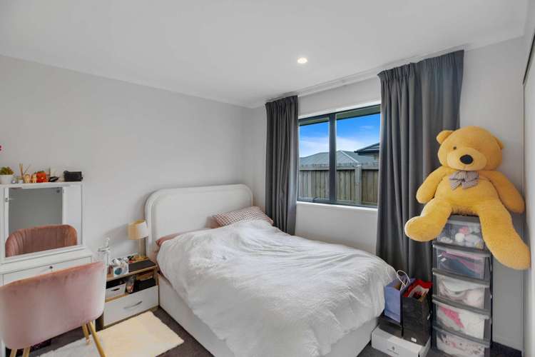 43 Stud Road Yaldhurst_11