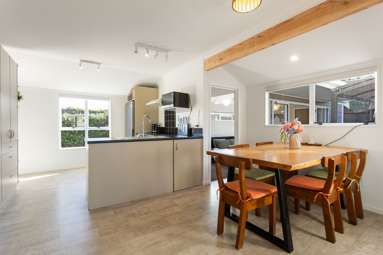 4 Storey Avenue_4