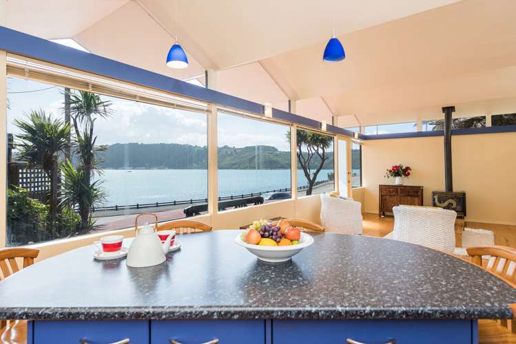 214 Evans Bay Parade Hataitai_12