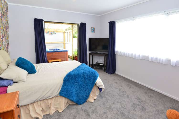 80 Roberta Crescent Orewa_14